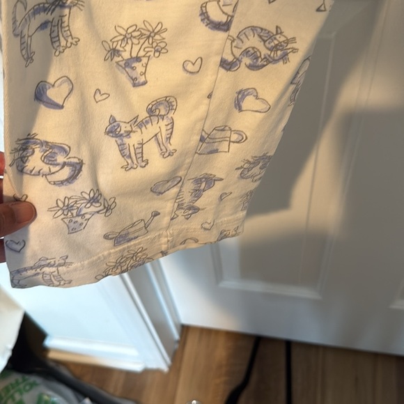 Women’s Carole Hochman New York Blue White Cat Print Pajama Set long sleeve Sz L - Picture 7 of 7